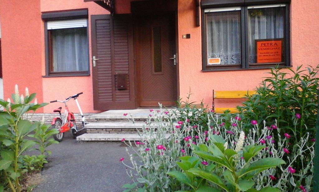 Apartmán Petra Vendeghaz Bük Exteriér fotografie